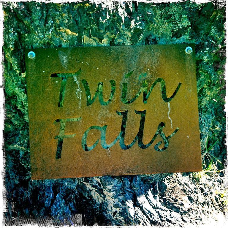 Twin Falls Bush Cottages Fitzroy Falls Rom bilde